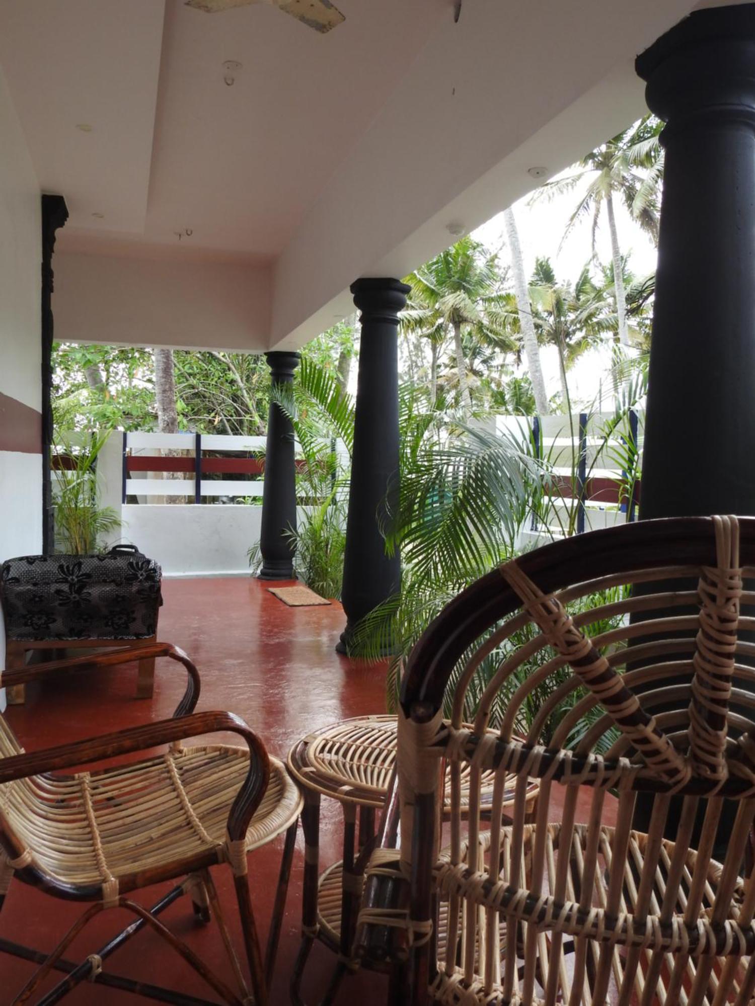 Shoreline Marari Beach Villa At Golden Beach Mararikulam Alappuzha Exterior foto